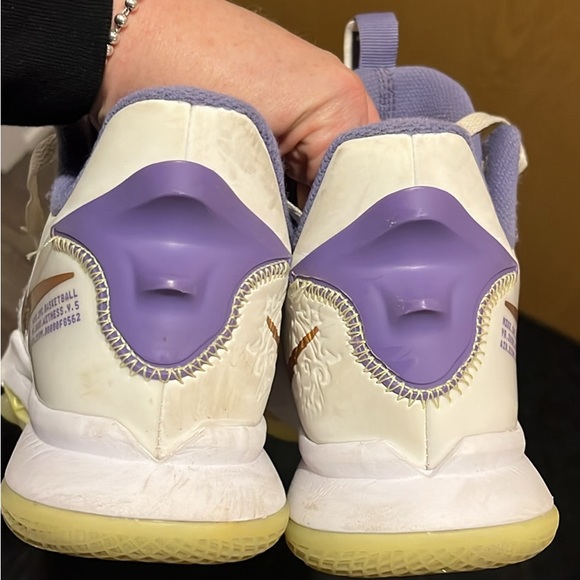 Men’s Nike Lebron Witness 5 sz 7.5 - Picture 5 of 5